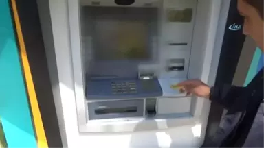 Banka Atm'sinde Düzenek İddiası Polisi Alarma Geçirdi