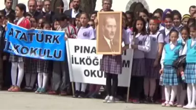 Gaziantep Bayılan Öğrenci, Elindeki Bayrağı Bırakmadı