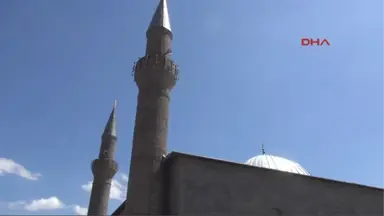 Kars 102 Yıl Önceki Kars Ulu Camii Mezalimi Şehitleri Anıldı