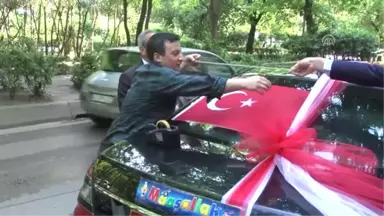 Bakan Işık'ın Makam Aracı Metehan Için Süslendi