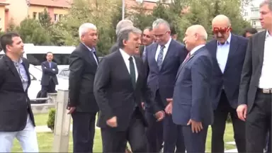 Kayseri 11. Cumhurbaşkan Abdullah Gül, Taziyede Hilye Dağıttı