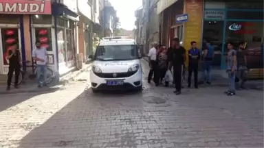 Konya'da İki Aile Arasında Bıçaklı, Sopalı Kavga: 5 Yaralı