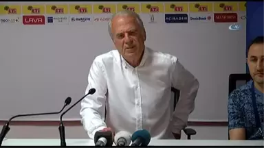 Mustafa Denizli: 