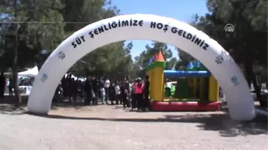 Hayrabolu'da Süt Şenliği