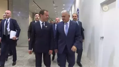 Başbakan Yıldırım, Medvedev Ile Görüştü