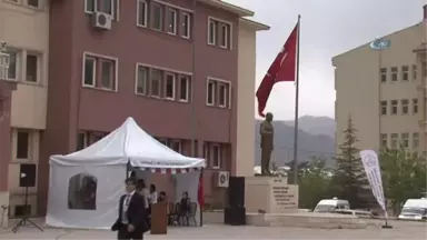 Hakkarili Öğrenciler Saçkıran Hastalığına Çare Buldu