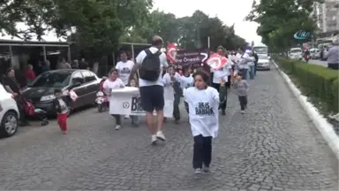 İlgili Babalar' Bergama Kermesinin Göz Bebeği Oldu