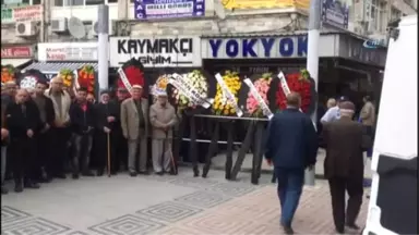 Ankara'nın Polatlı İlçesinde Meydana Gelen Trafik Kazasında Hayatını Kaybedenler Son Yolculuğuna...