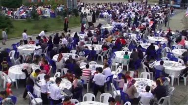 Arnavutköy'de Iftar Sofraları Restoran Havasında Kuruluyor