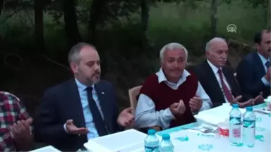 Bakan Kılıç, Şehit Jandarma Uzman Çavuş Özdemir'in Ailesiyle Iftarda Bir Araya Geldi