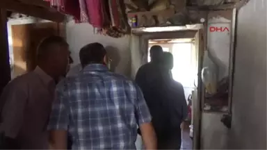 Antalya Ilgisizlikten Yakınan Şehit Babasına Ziyaret