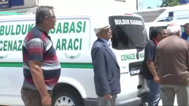 Konya'da Öldürülen 5 Kişi Toprağa Verildi