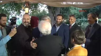 Hanedan Üyeleri Ile Payitaht Abdülhamit Oyuncuları Iftar Yemeğinde Buluştu