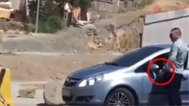 Trafiği Fırsat Bilen Uyanıklar, Kestirme Yol İçin Araçlardan Para Kesti