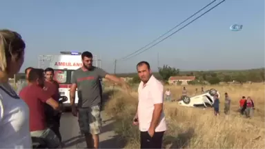 Ayvalık'ta Trafik Kazası: 1'i Bebek 4 Yaralı