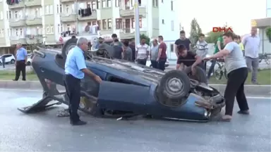 Yozgat Otomobil Devrildi, Aynı Aileden 4 Kişi Yaralı Kurtuldu