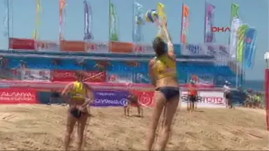 Alanya'da Voleybol Avrupa Şampiyonası Heyecanı