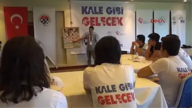 Çanakkale'de 'Kale Gibi Gelecek-Satranç Eğitim Projesi' Başladı