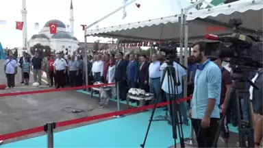 Antalya Vali Karaloğlu: Hain Gece, Nurlu Bir Sabaha Dönüştü