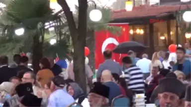 Sakarya Şehit Yakınları ve Gaziler Yemekte Buluştu