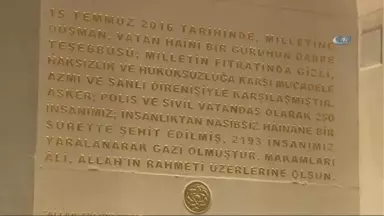 Çanakkale Gazisinin Torunları 15 Temmuz Şehitler Anıtı'nda Nöbet Tuttu