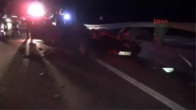 Kütahya'da Trafik Kazası: 3 Ölü