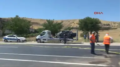 Elazığ'da Feci Kaza: 3 Ölü, 1 Yaralı