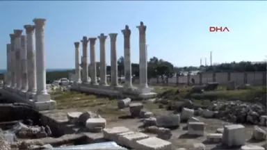 Mersin Soli Pompeiopolis'te Binlerce Yıllık Heykeller Bulundu