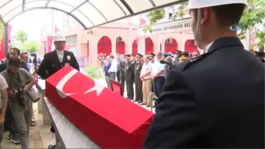 Şehit Polis Son Yolculuğuna Uğurlanıyor