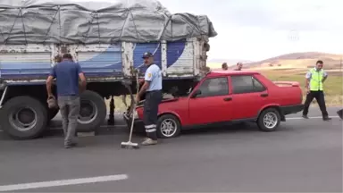 Şarkışla'da Trafik Kazası: 4 Yaralı