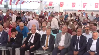 Tekirdağ Çorlu'da Yaptırılan Atatürk Lisesi, Valiliğe 'Atatürk Büstsüz' Teslim Edildi