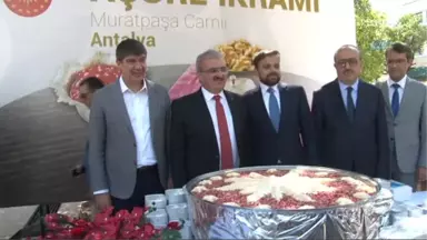 Cumhurbaşkanlığı Antalya'da Aşure Dağıttı