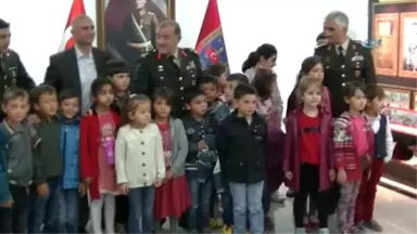 Şehit ve Köy Çocukları Helikoptere Bindi, Unutulmaz Bir Gün Yaşadı