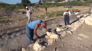 Antalya Patara Antik Kenti'nde Bazilika Ortaya Çıkarıldı