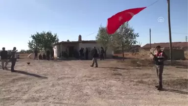 Şehit Polis Memuru Muhammet Uz'un Baba Evi