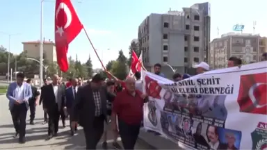 Deaş Saldırısında Ölen Kilisler ve Reyhanlı Patlamasında Hayatını Kaybedenlerin Yakınları Şehitlik...