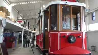 Denizli'de Üretilen Nostaljik Tramvay Dünya Yollarında