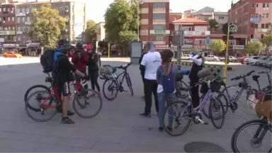 Güne Pedal Çevirerek Başlıyorlar