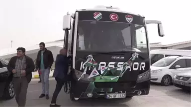 Kars 36 Spor'a Coşkulu Karşılama