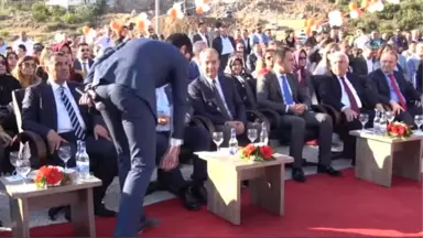 Bakan Çavuşoğlu: 