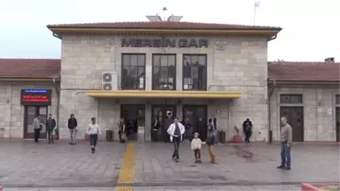 Bakü-Tiflis-Kars Demiryolu'nda İlk Tren Mersin'e Ulaştı