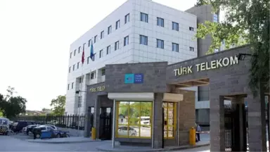 Bakan Arslan: Türk Telekom'u Devredebiliriz