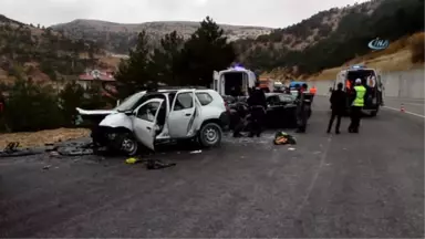 Mersin'de Trafik Kazası: 1 Ölü, 4 Yaralı