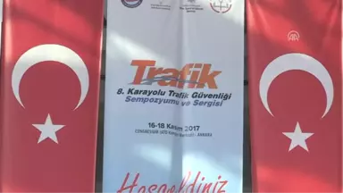 Trafikte Saygı Kurallara Uymak Kadar Önemli