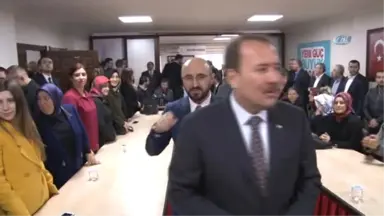 AK Parti Genel Başkan Yardımcısı, Seçime Hazır Görmediği Parti Teşkilatına 5 Kez Tekrar Yaptırdı