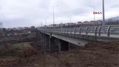 Bingöl'de Yapımı Tamamlanan Çapakçur Viyadüğü, Trafiğe Açıldı