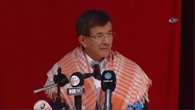 Ahmet Davutoğlu: 