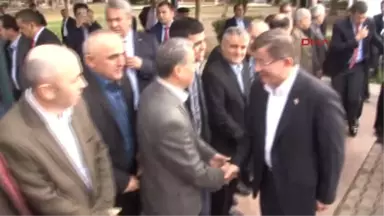 İzmir Davutoğlu Yine Deriz Ki ya İstiklal ya Ölüm