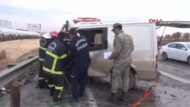 Gaziantep Nizip Kara Yolunda Kaza 5 Ölü, 3 Yaralı