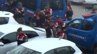 Kütahya'da Yanmış Otomobilde 2 Ceset Bulunması ile İlgili Gözaltına Alınan 3 Zanlı Adliyeye Sevk...